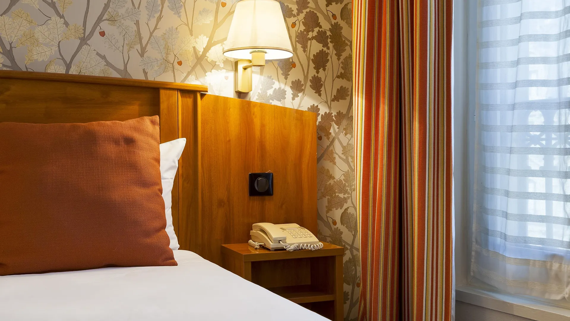Hotel Timhotel Opera Madeleine Paris