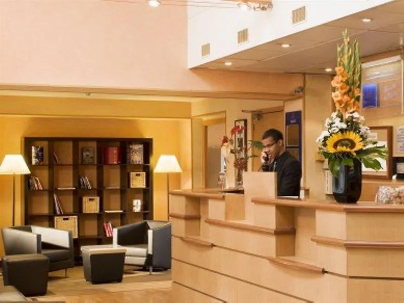 *** Hotel Timhotel Opera Madeleine Paris France